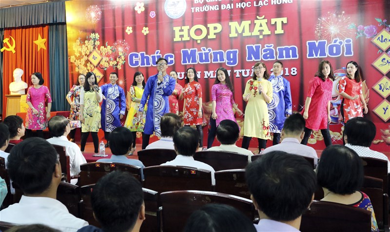 LHU họp mặt 2018